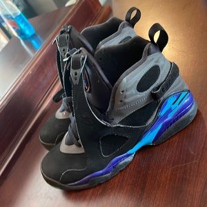 Aqua 8s 7/10 condition